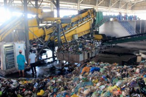 Vận chuyển và xử lý chất thải công nghiệp